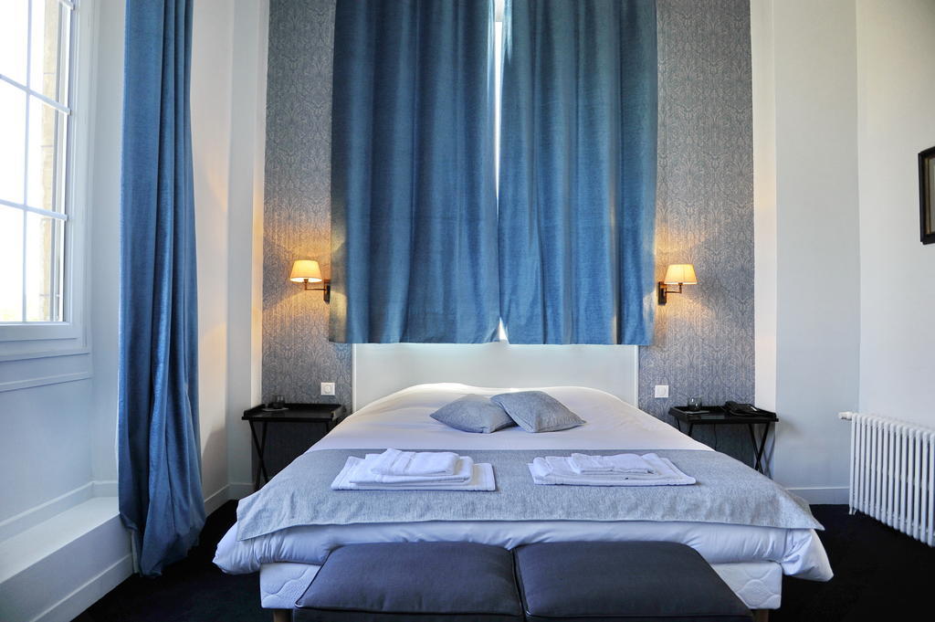 The Originals Boutique, Hotel Maison De L'Abbaye 안토니 객실 사진