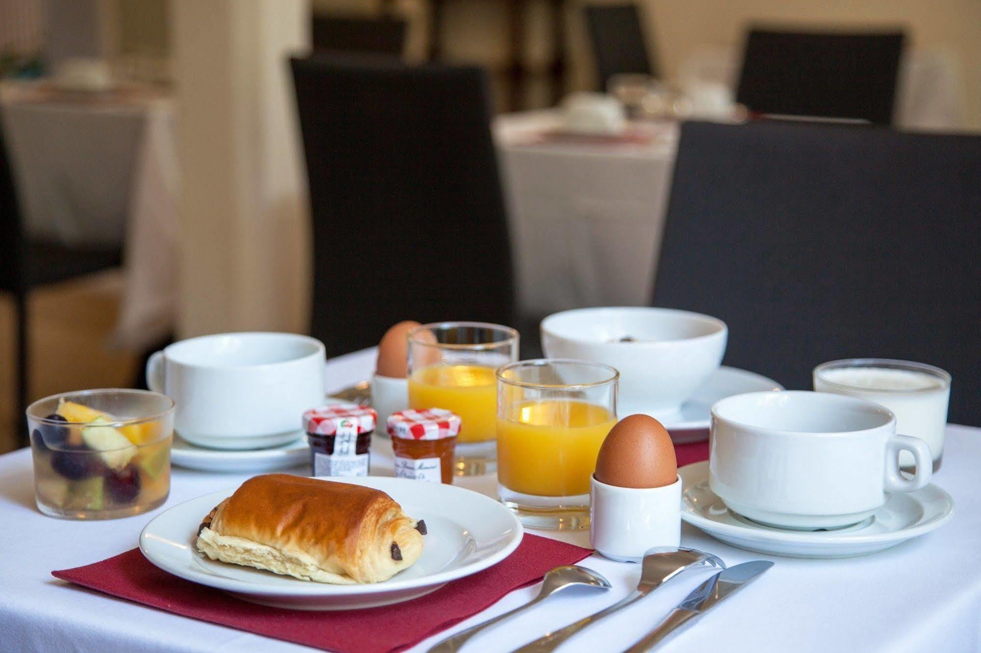 The Originals Boutique, Hotel Maison De L'Abbaye 안토니 외부 사진